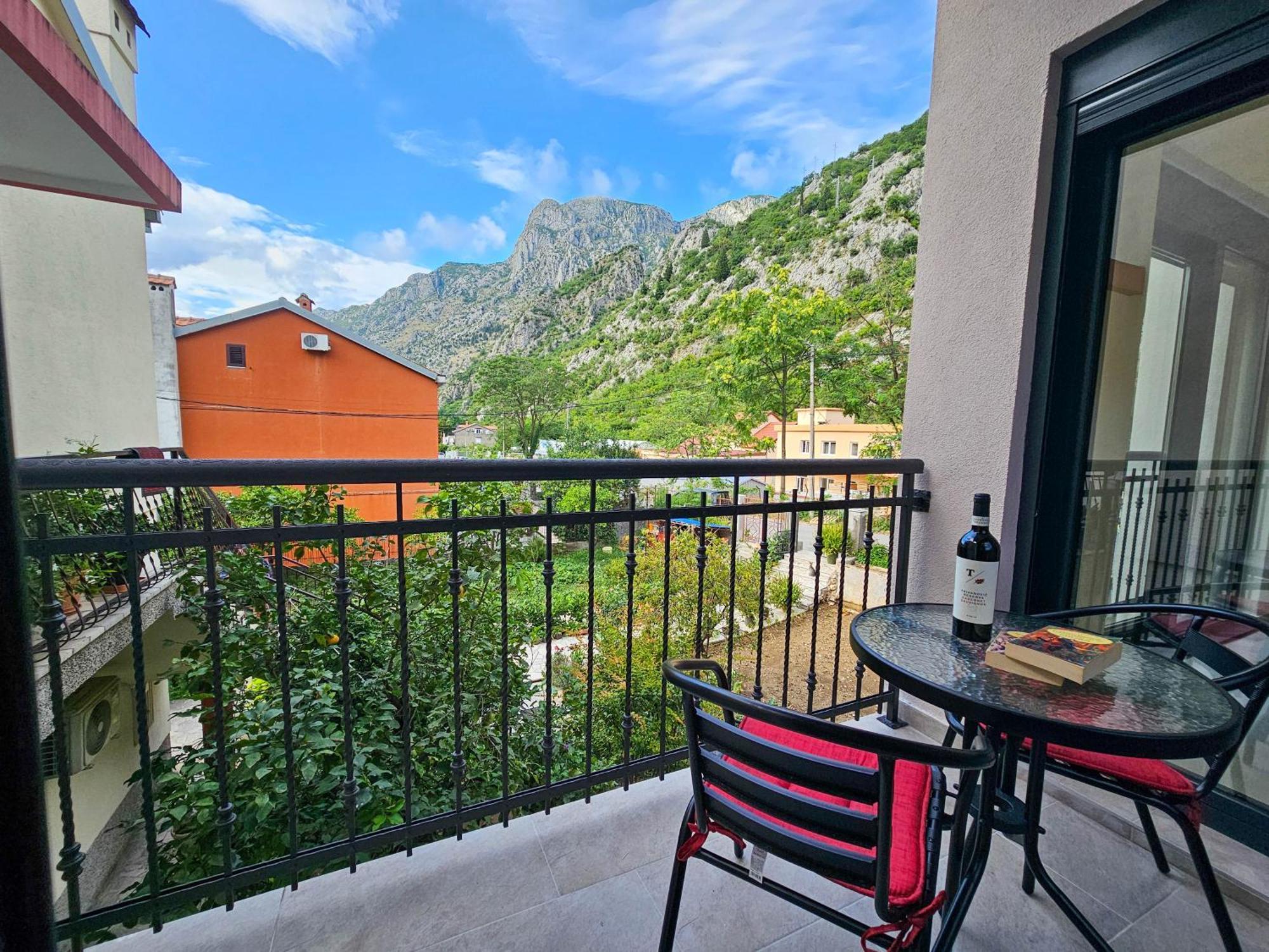 Harmony Garden Apartments Kotor Exterior photo